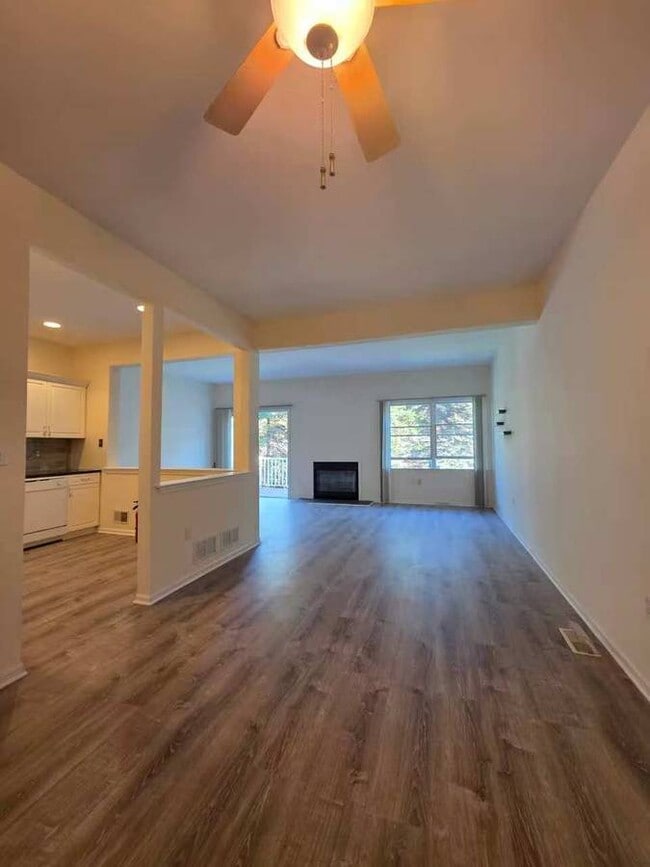 Photo - 17 Springhill Dr Unit 17