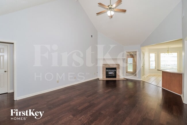 Photo - 10292 Green Moss Dr N