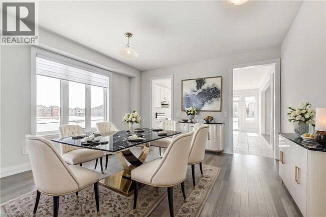 Photo - 35 Walters St