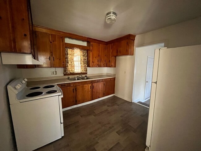 Photo - 3 Bedrooms, 1 Bathroom - Home in West Rome!