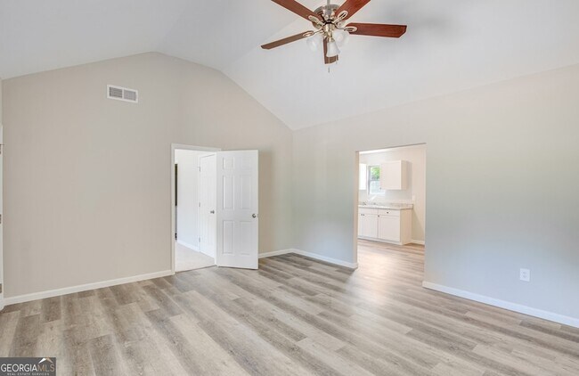 117 Lyla Ln
