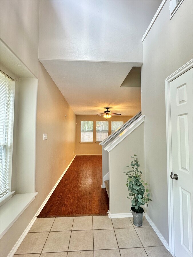 Photo - 234 W Stedhill Loop