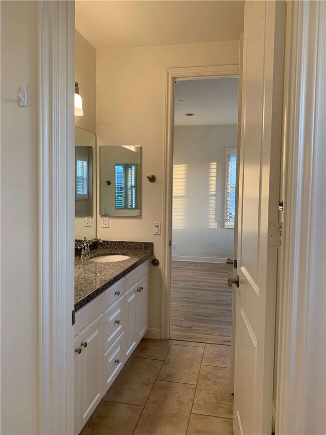 Photo - 166 Willowbend