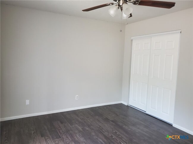 Photo - 300 N Milam St Unit 2
