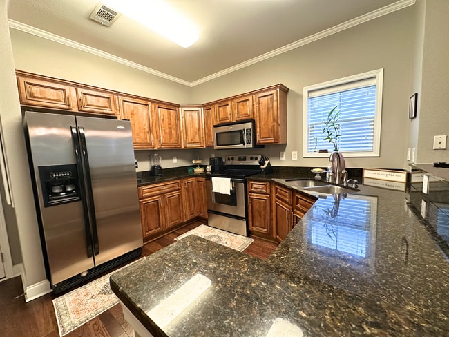 Photo - 25806 Pollard Rd