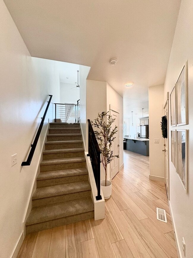 Photo - 1754 N Blaze Ln Unit 1754 N Blaze Ln