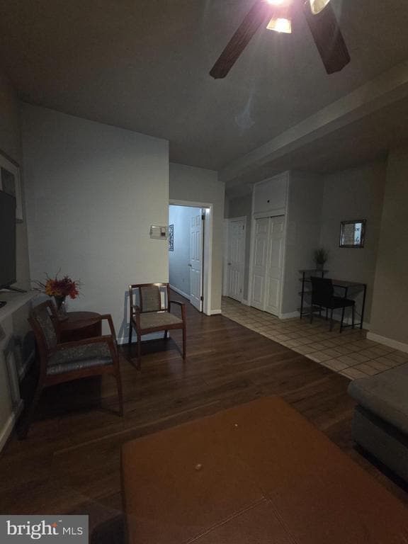 Photo - 302 W 23rd St