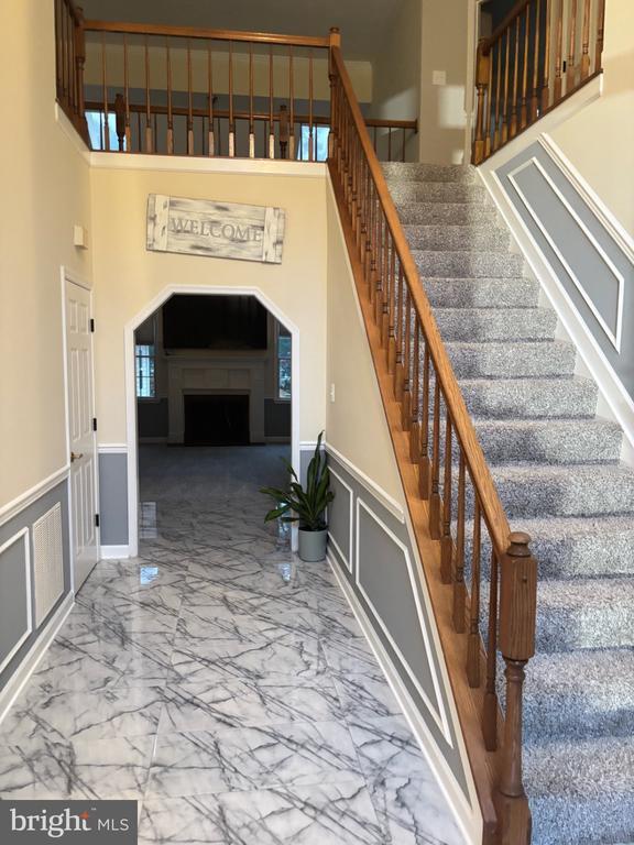 Photo - 9238 Crescent Ln