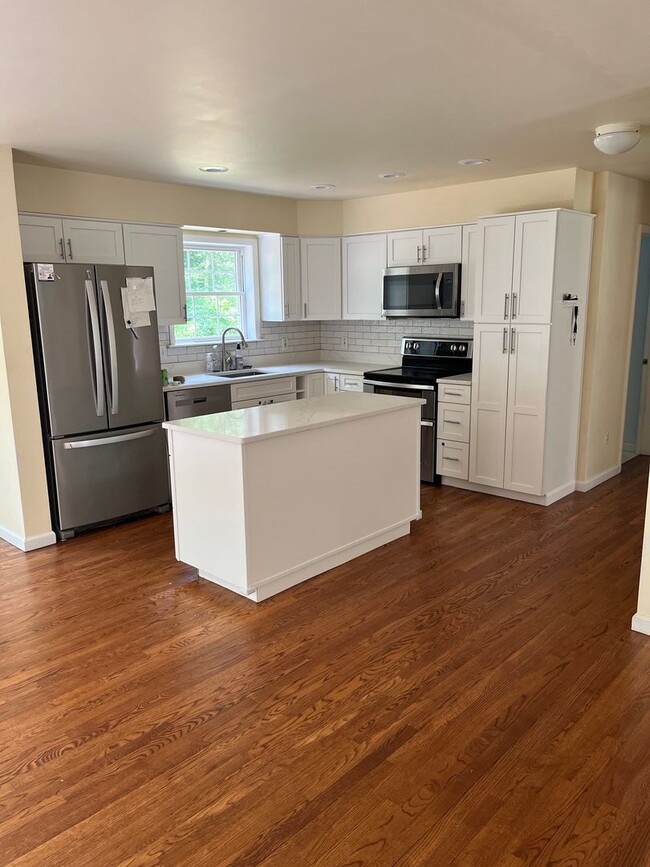 Photo - Private 3/4 BR 2.5Ba in Forestdale area of Sandwhich