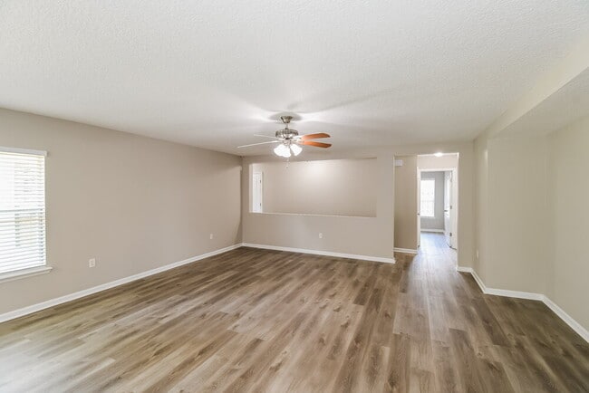 Photo - 76309 Deerwood Dr
