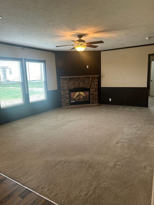 Photo - Nice 4 bedroom, 2 bath home with beautiful...