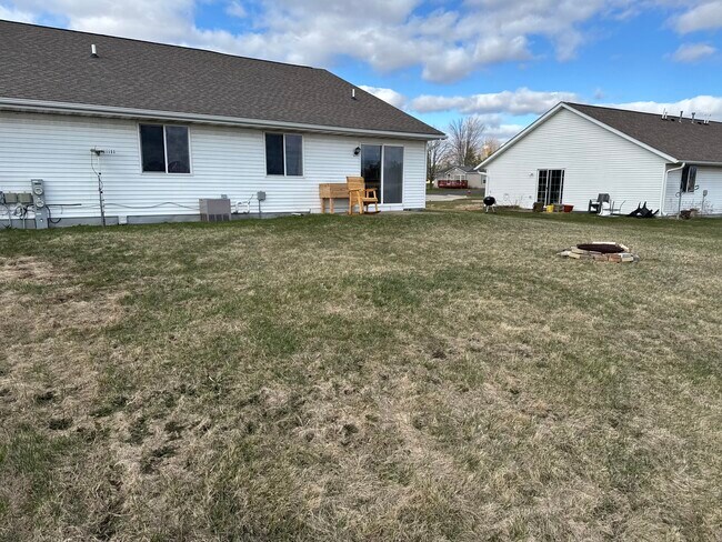 Photo - 106 Sunshine Ct