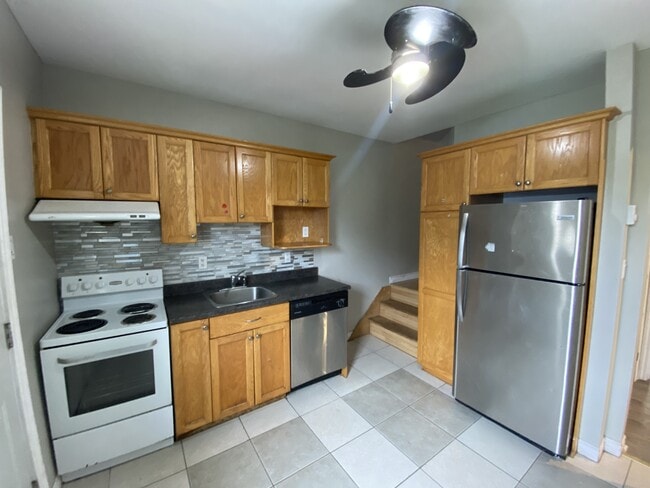 Building Photo - 18 Mill Rd