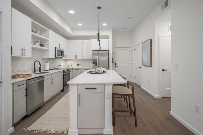 Photo - Fiori Apartments