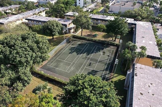 Photo - 5162 NE 6th Ave Unidad 321