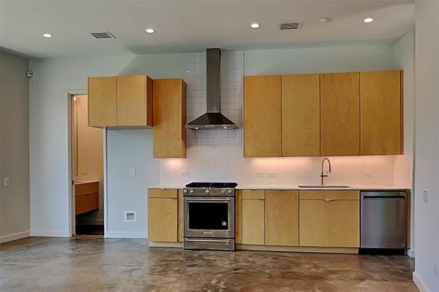 Photo - 906 Blackland Ct