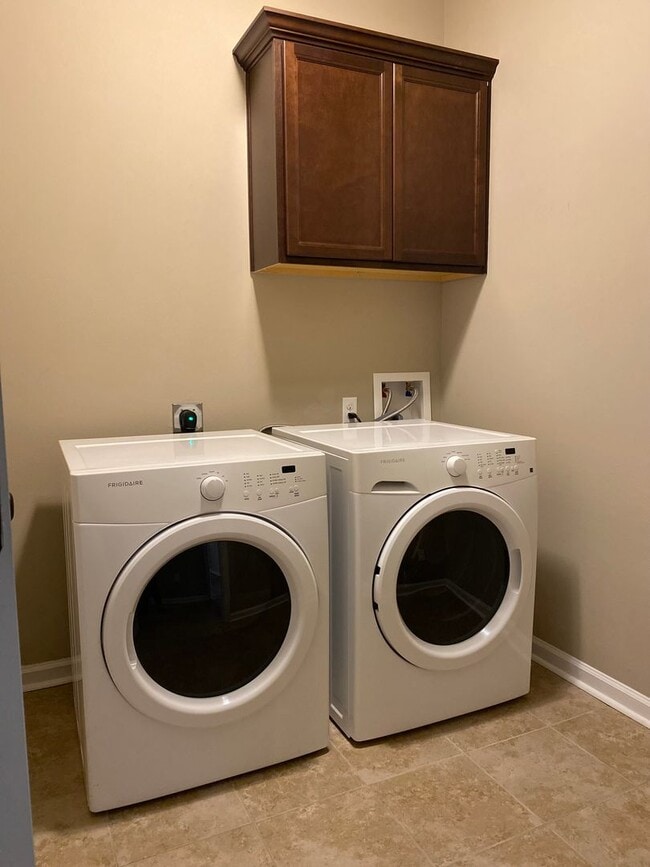 Photo - Beautiful 3 bedroom home