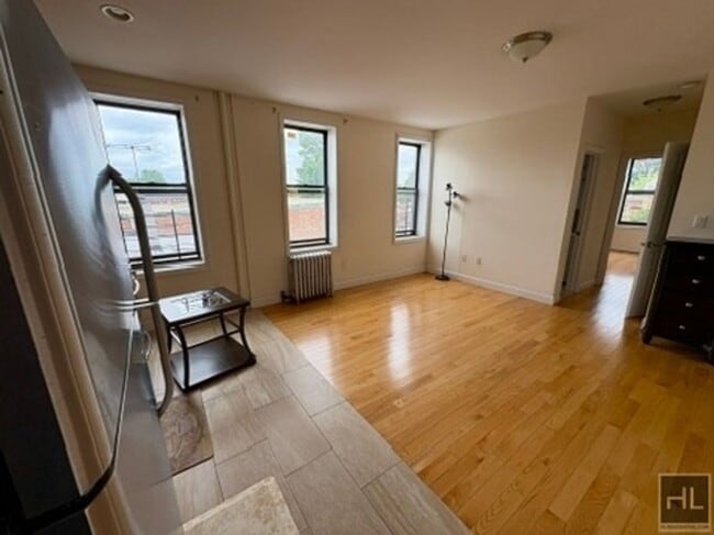 Building Photo - Mclean ave,YONKERS Rental