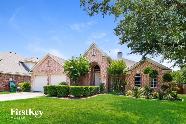 Photo - 2204 Reedway Ct