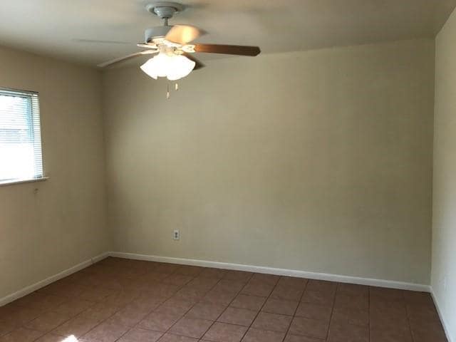 Photo - 5213 Joe Sayers Ave Unidad 3