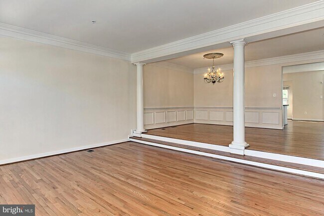 Photo - 1850 Brenthill Wy