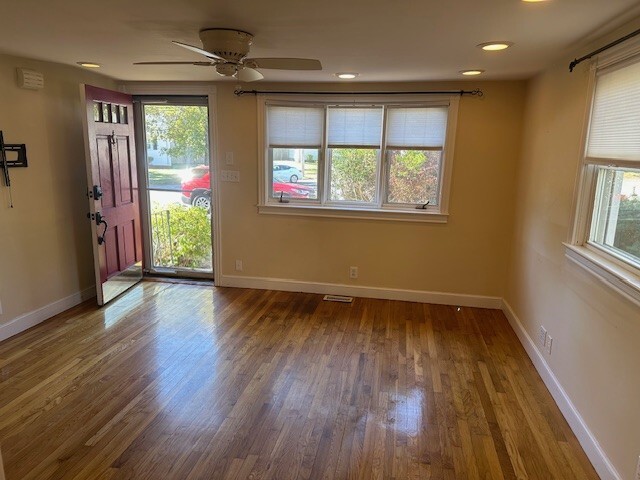 Photo - 25 Mountain Rd