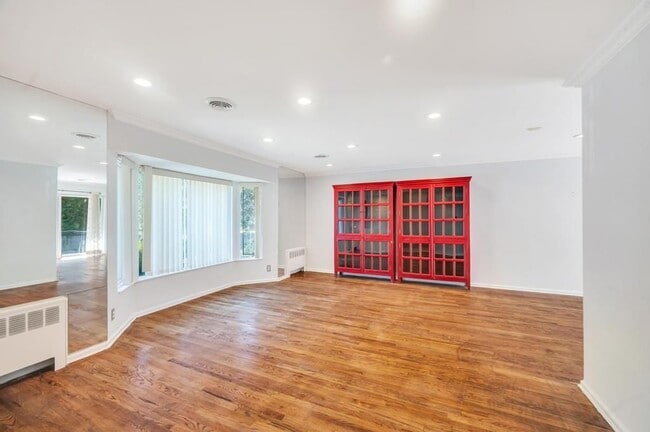 Photo - 51 Bellwood Dr