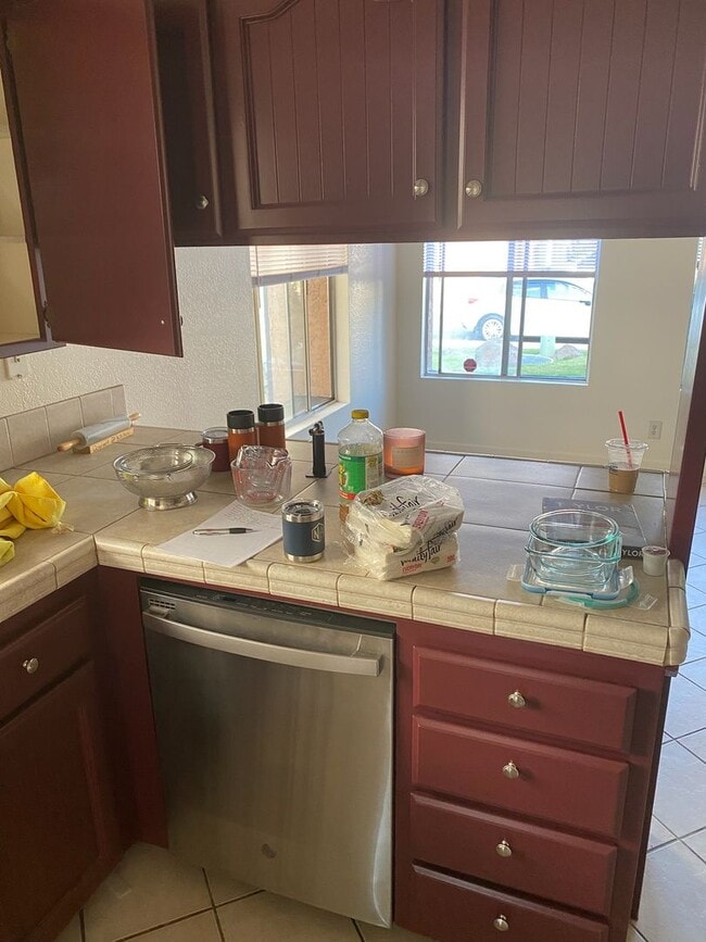 Photo - 2335 N Edison St