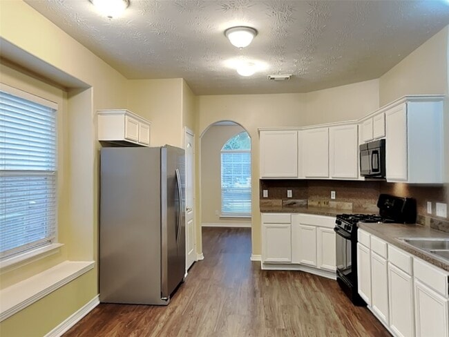 Photo - 38011 W Sulphur Creek Dr