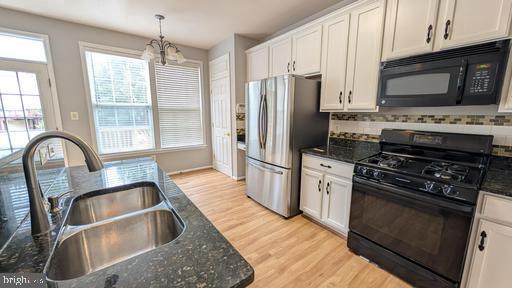 Photo - 13996 Khalid Ln