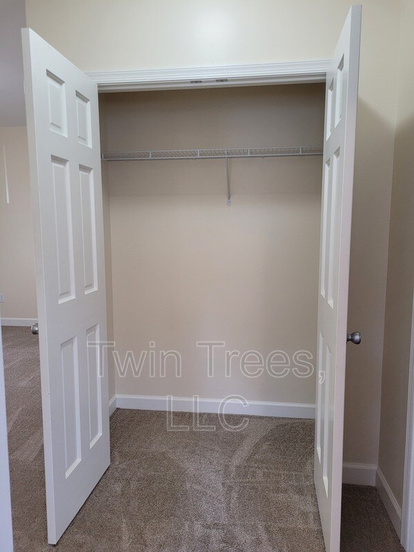 Photo - 5948 Main St Unit 2