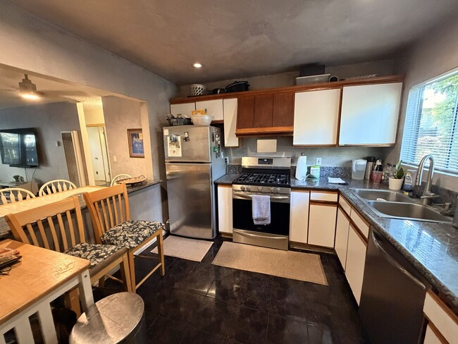 Photo - 4834 Hollow Corner Rd Unit 302