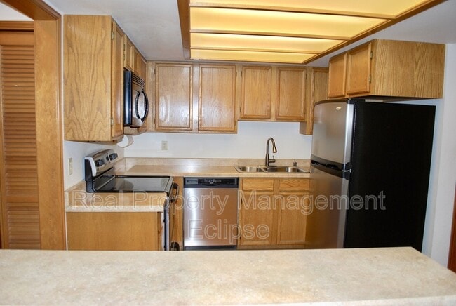 Photo - 9910 NE 119th St Unidad 202