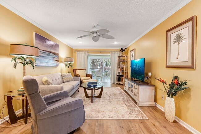 Photo - ** PARK SHORE ** 2 BED / 2 BATH - CONDO - 55+ COMMUNITY - SEASONAL OR SHORT TERM RENTAL