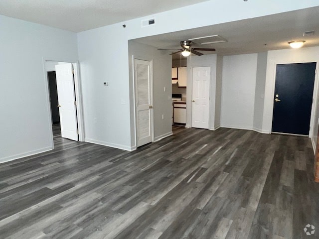 Building Photo - Elora Gardens at Petersburg Rental