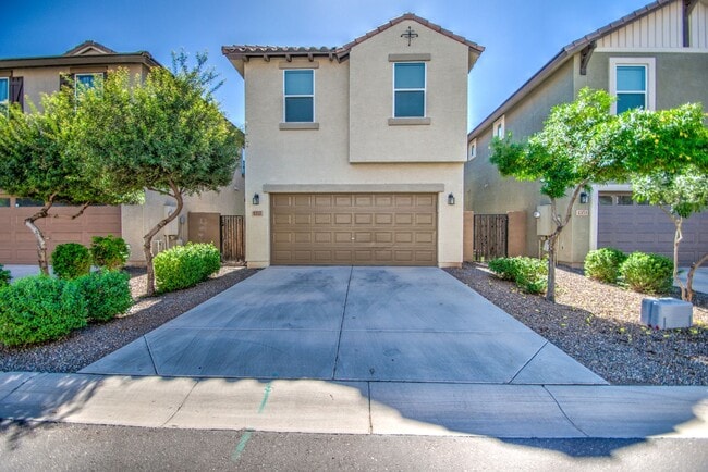 Photo - Cooley Station Stunning 3 bedroom!