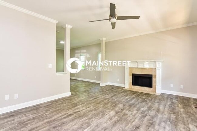 3 Bedroom Pet-Friendly Home in Atlanta, GA with Main Street Renewal