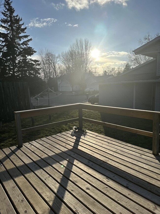 Photo - 2511 S Kerry Ln