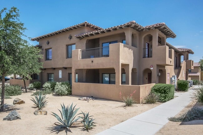 Photo - Vineyards at Palm Desert Apartment Homes