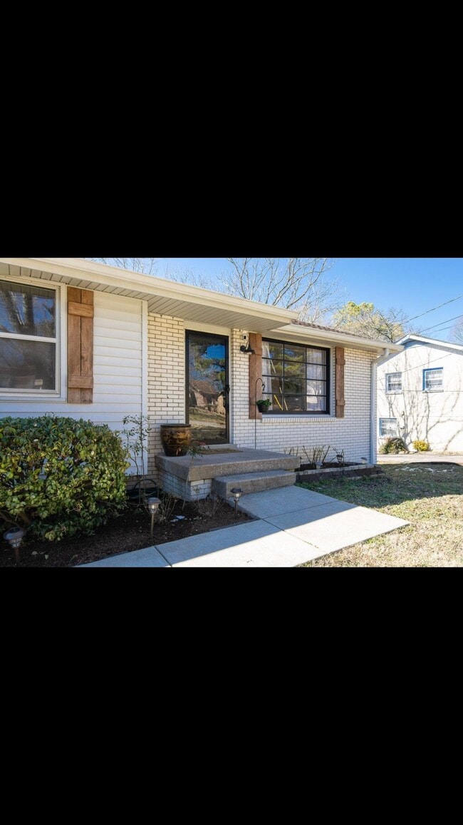 Photo - 5017 McLendon Dr