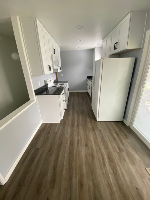 Photo - 3515 W 8315 S