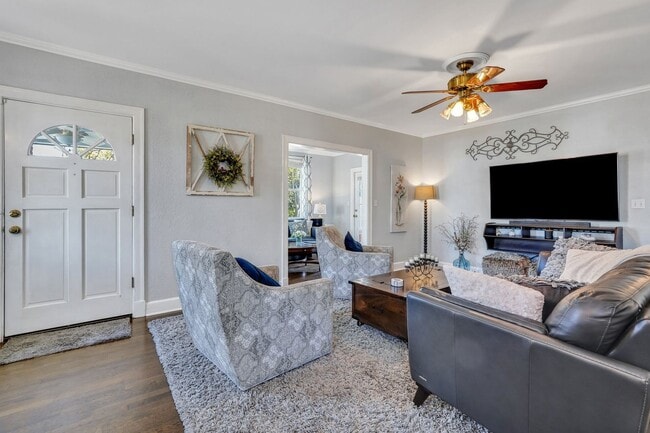 Photo - Beautiful Home in Desirable Ardsley Park