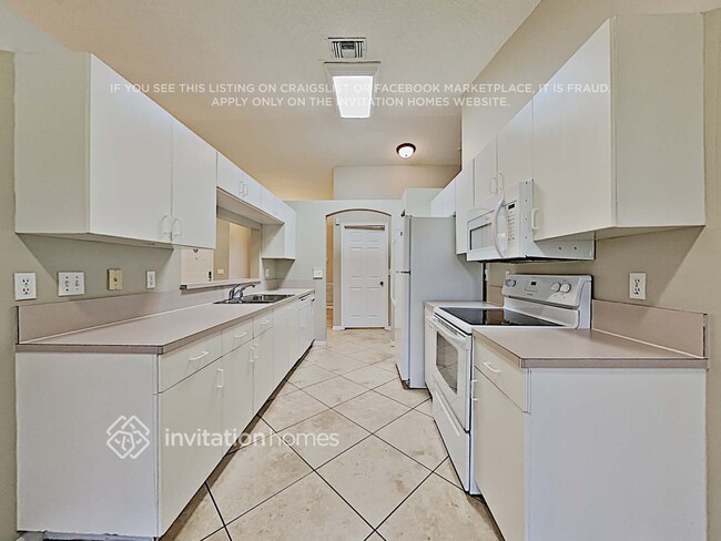 Photo - 4705 NW 76th St