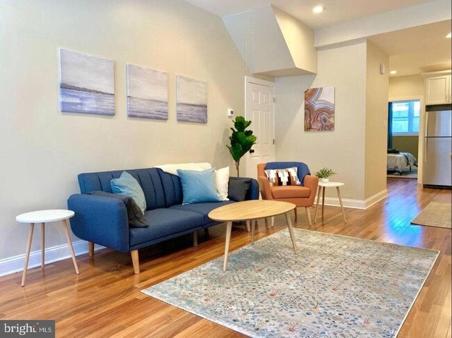 Building Photo - 1404 S 2nd St