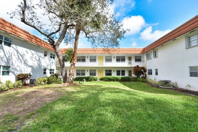 Photo - 1225 NW 21st St Unidad 3105