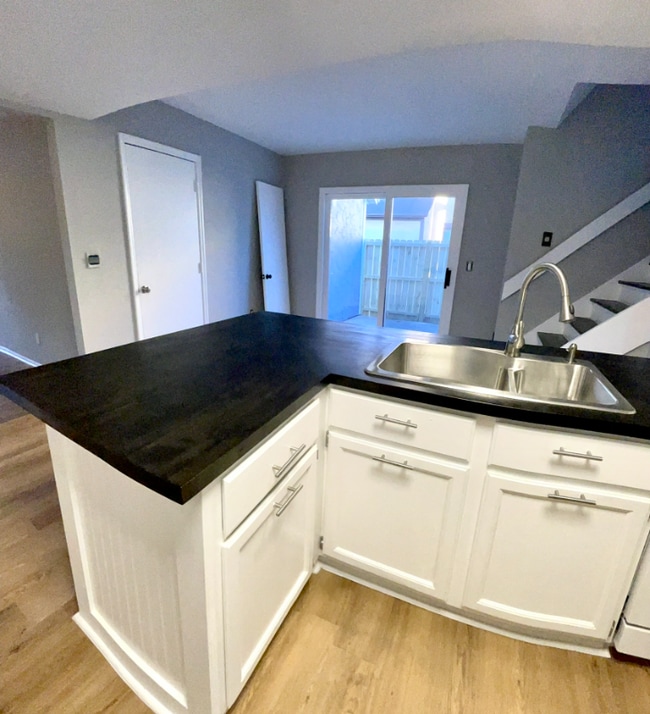 Photo - 1244 Colston Dr