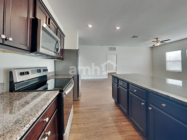 Photo - 11509 Victory Bay Ln