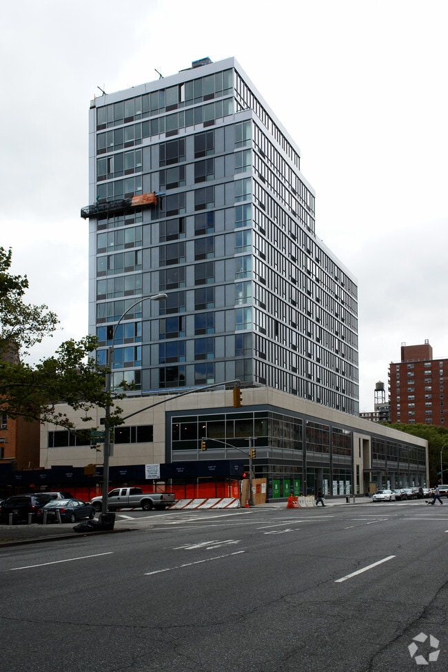 Photo - Building 5 Apartments