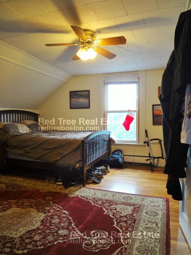 Photo - 45 Franklin St Unit 3-bed 1-b