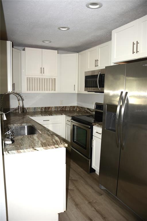 Photo - 670 16th Ave S